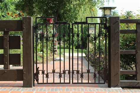 metal gate fabrication fairfax county|metal gates washington dc.